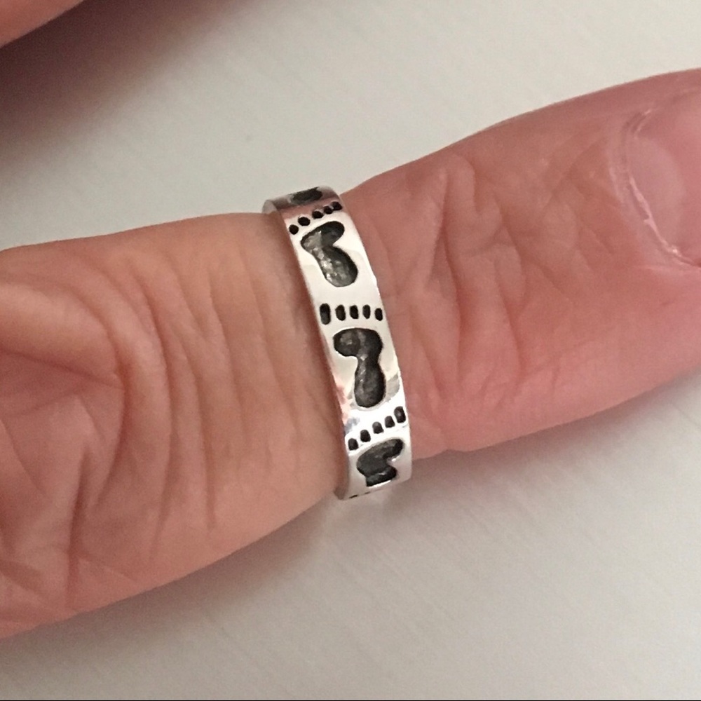 Sterling Silver Footprints Toe Ring - image 6